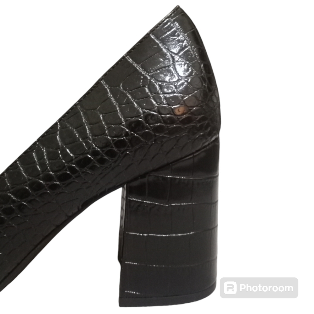 The Limited Benton Block Heel Loafer Black 9.5 M - Picture 7 of 15